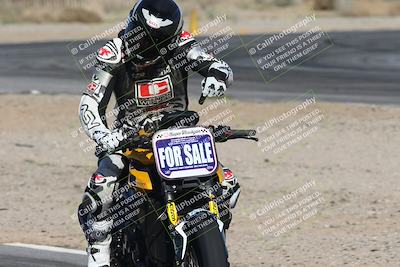 media/Jan-15-2026-Racers Edge (Thu) [[dfebeb70ab]]/2-A Group/Session 5 Turn 2/